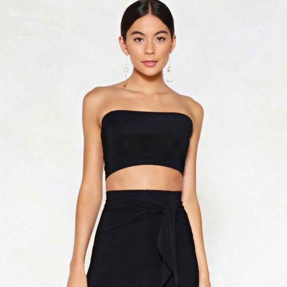 NWT Bandeau Black Top